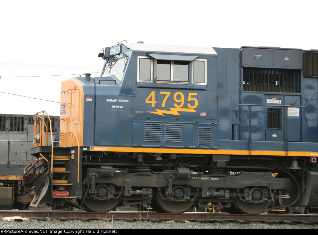 CSX 4795